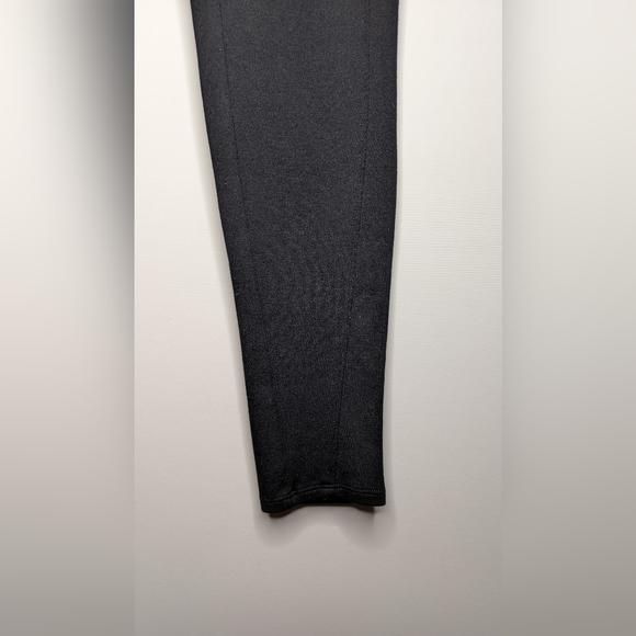 Assets by Spanx Black High Rise Leggings - Picture 6 of 7